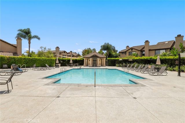 15 Meadowbrook, Aliso Viejo, CA 92656