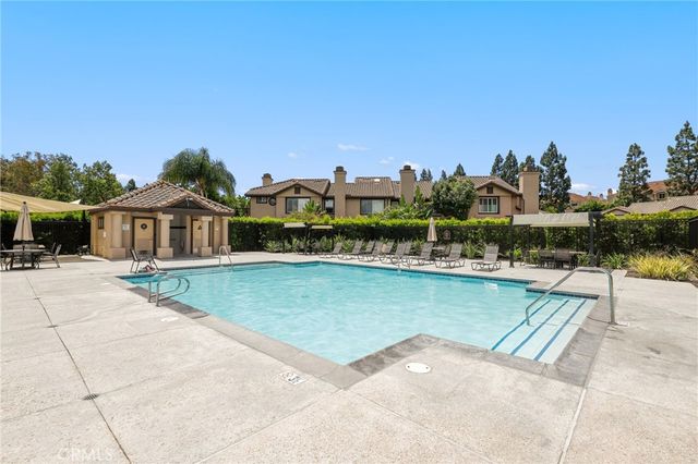 15 Meadowbrook, Aliso Viejo, CA 92656