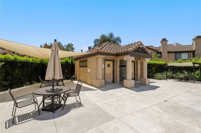15 Meadowbrook, Aliso Viejo, CA 92656