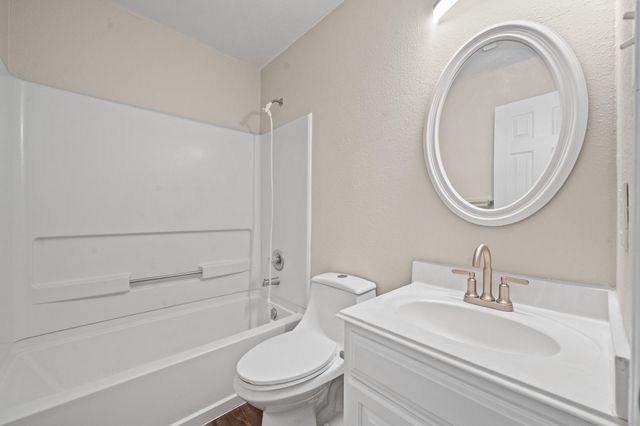 5914 Stirring Winds Lane, Houston, TX 77086