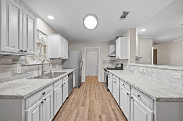 5914 Stirring Winds Lane, Houston, TX 77086