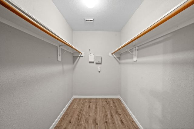 5914 Stirring Winds Lane, Houston, TX 77086