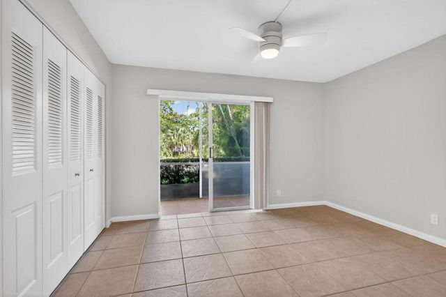 378 Sheffield P, West Palm Beach, FL 33417