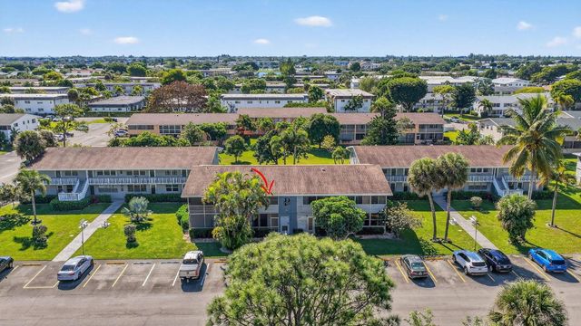 378 Sheffield P, West Palm Beach, FL 33417