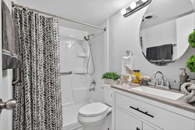 378 Sheffield P, West Palm Beach, FL 33417