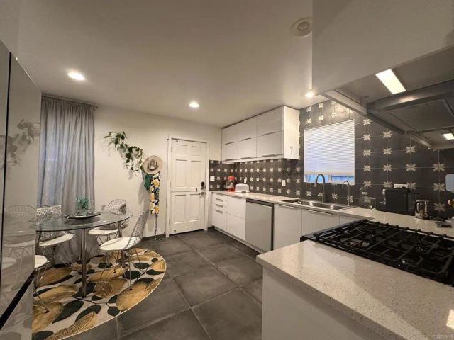 4043 W 159th Street, Lawndale, CA 90260