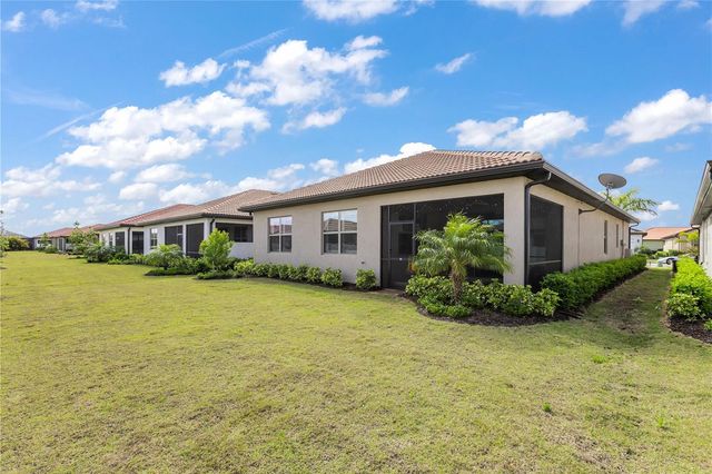 104 VILLORESI BOULEVARD, Nokomis, FL 34275