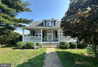 15 COLLEGE AVE, Glassboro, NJ 08028