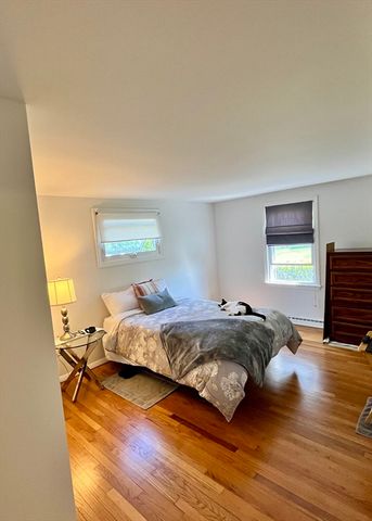 486 Highview Ave, Somerset, MA 02726