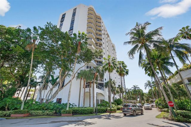 3610 Yacht Club Dr 701, Aventura, FL 33180