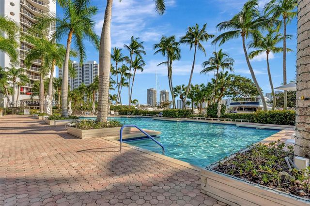 3610 Yacht Club Dr 701, Aventura, FL 33180