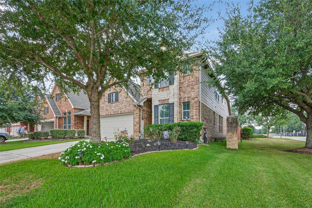23635 Plantation Pines Lane, Tomball, TX 77375