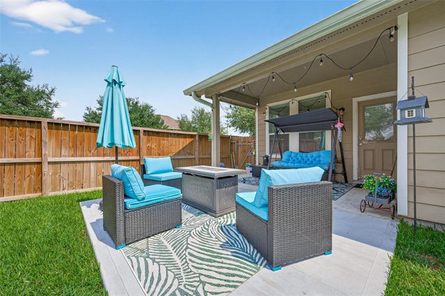 23635 Plantation Pines Lane, Tomball, TX 77375