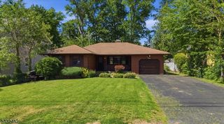 212 Oxford Rd, Edison Twp., NJ 08820