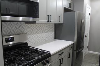 276 Temple Hill 2410, New Windsor, NY 12553