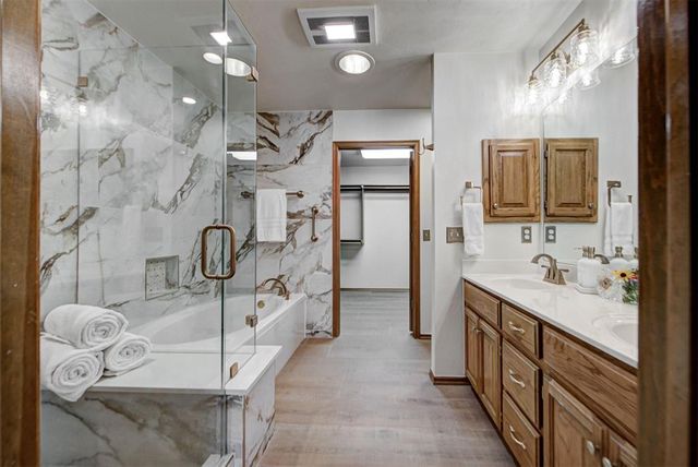 2416 Glenrock, Edmond, OK 73012