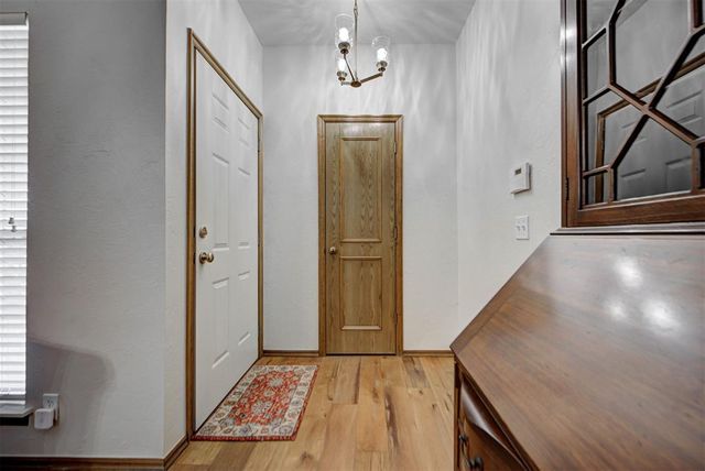 2416 Glenrock, Edmond, OK 73012