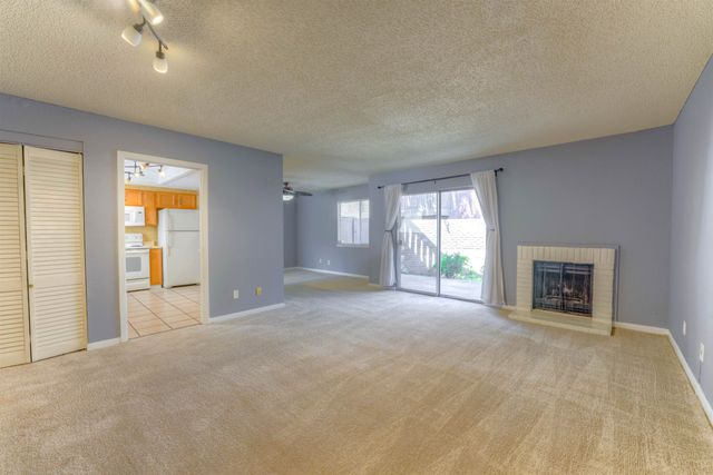 4756 Eagle Crest Dr Unit 4102, Memphis, TN 38117