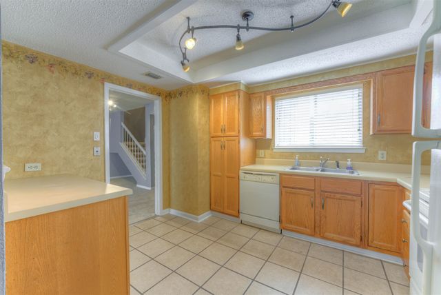 4756 Eagle Crest Dr Unit 4102, Memphis, TN 38117