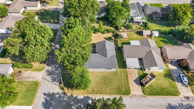 2735 S Joplin Avenue, Tulsa, OK 74114