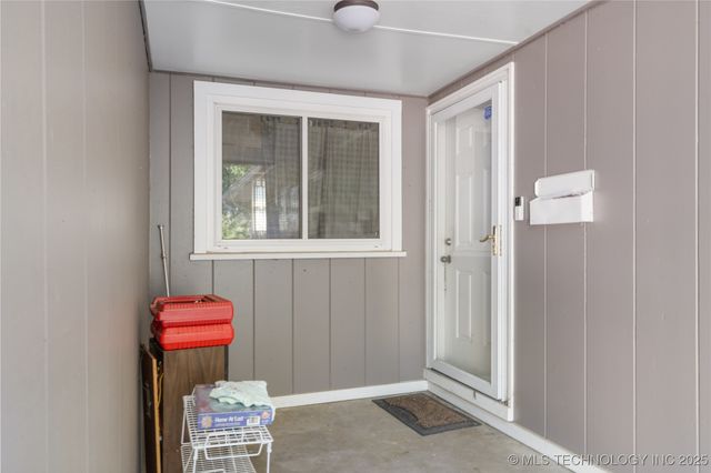 2735 S Joplin Avenue, Tulsa, OK 74114