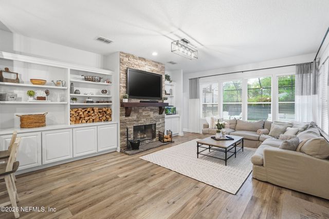 3841 BIGGIN CHURCH Road W, Jacksonville, FL 32224