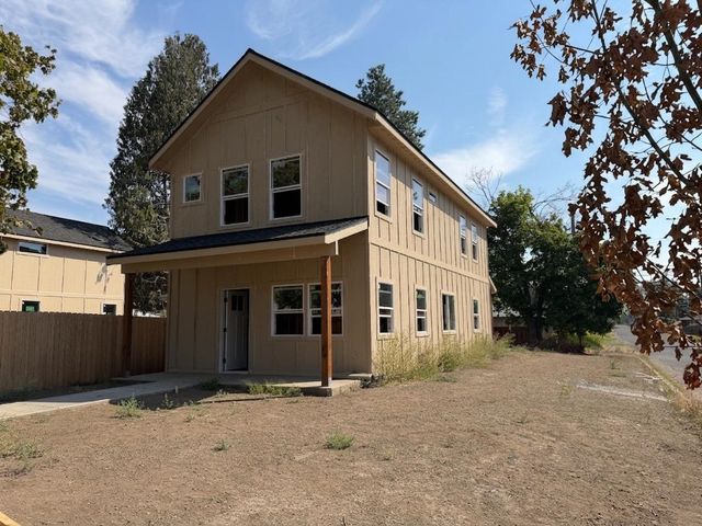 6100 N Stevens St, Spokane, WA 99205