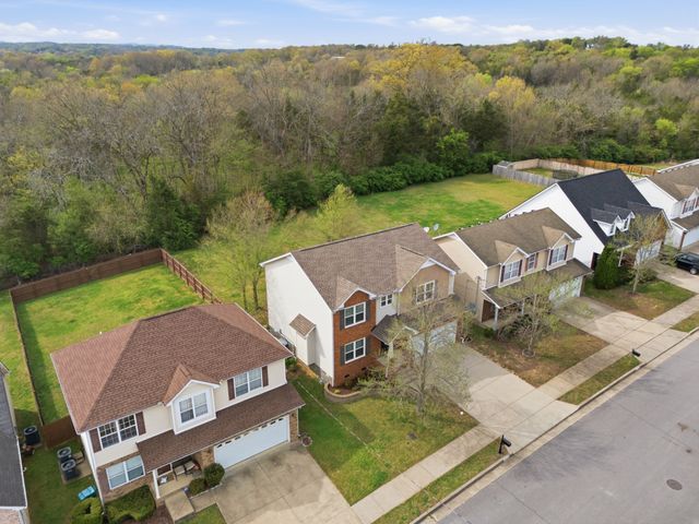 2029 Leefield Dr, Antioch, TN 37013