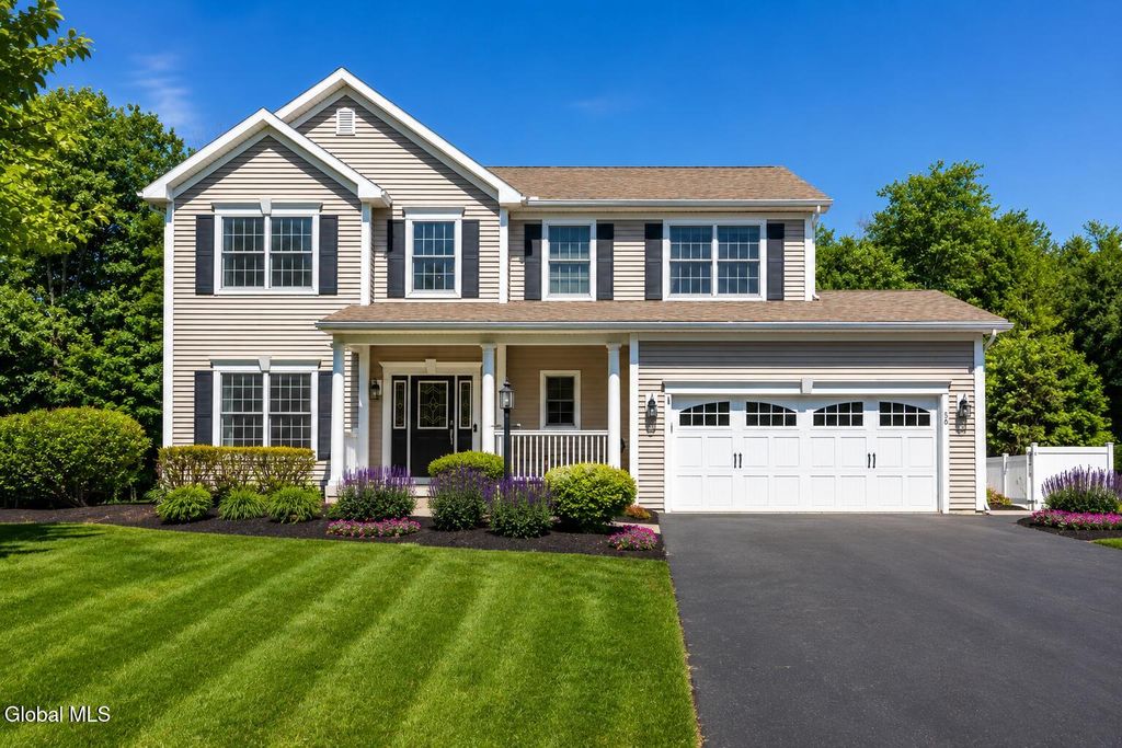 56 Chatsworth Way, Clifton Park, NY 12065