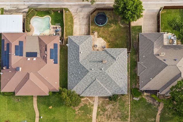 1949 Chesham Drive, Carrollton, TX 75007