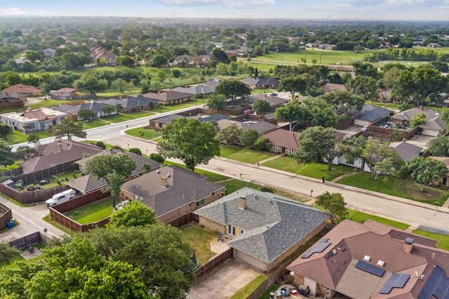 1949 Chesham Drive, Carrollton, TX 75007