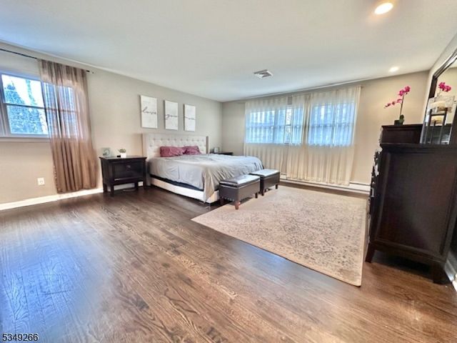 12 Warren Dr, Marlboro Twp., NJ 07746