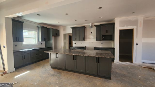 10040 Lakeview Parkway, Villa Rica, GA 30180