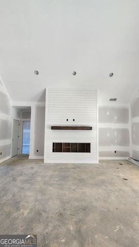 10040 Lakeview Parkway, Villa Rica, GA 30180