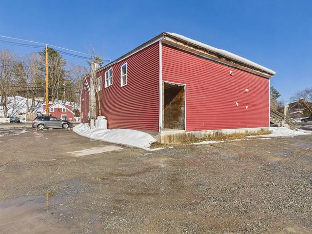 2170 North Main Street, Londonderry, VT 05148