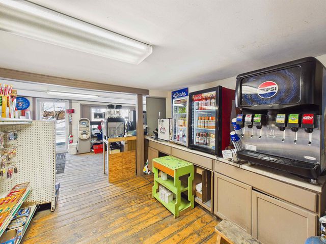 2170 North Main Street, Londonderry, VT 05148