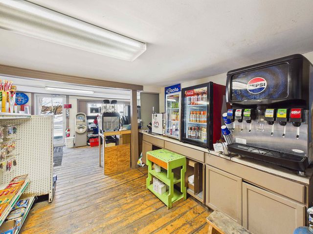2170 North Main Street, Londonderry, VT 05148