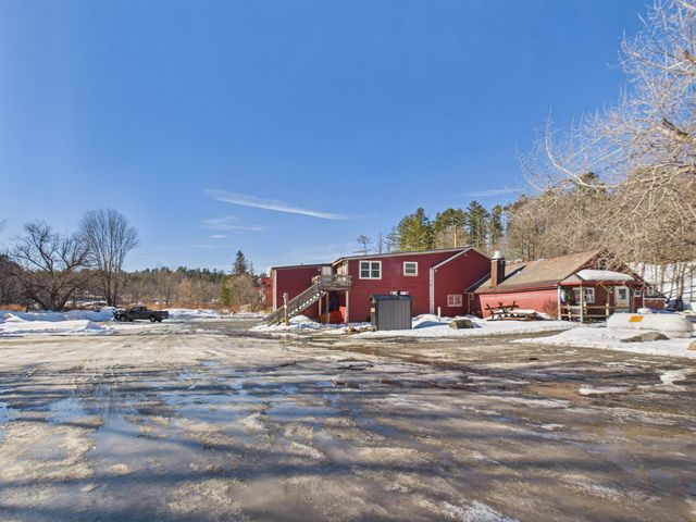 2170 North Main Street, Londonderry, VT 05148