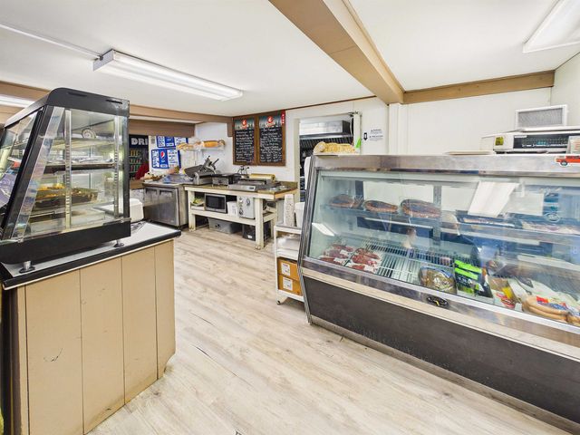 2170 North Main Street, Londonderry, VT 05148