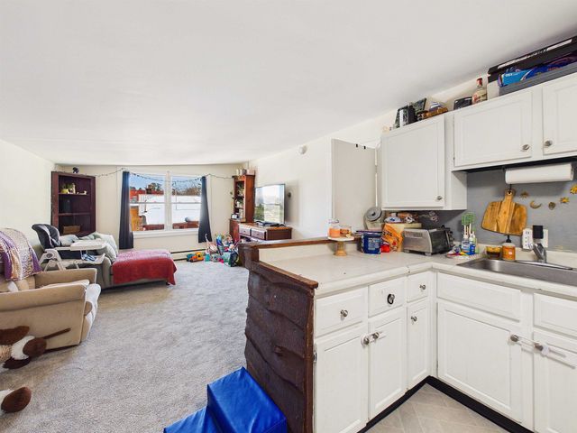 2170 North Main Street, Londonderry, VT 05148