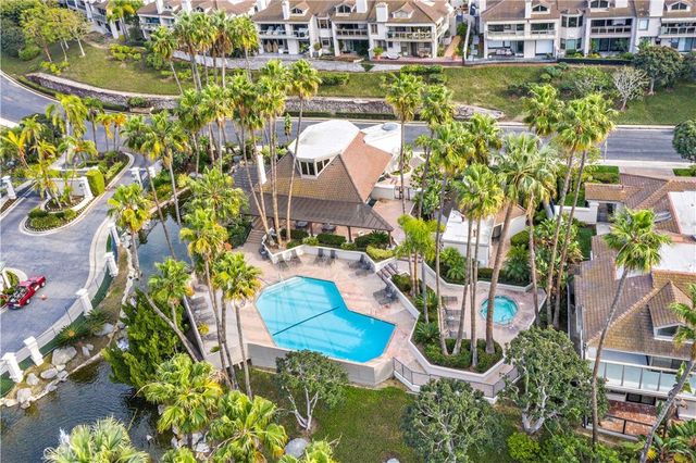 3 Sea Cove Lane, Newport Beach, CA 92660