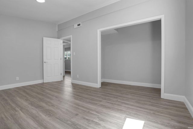 5833 Lenbeck Road, Newburgh, IN 47630