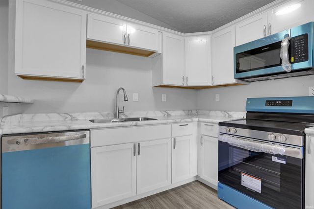 5833 Lenbeck Road, Newburgh, IN 47630