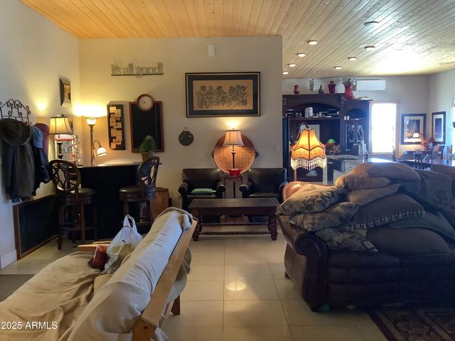 25365 W FRESNAL WASH Way, Willcox, AZ 85643