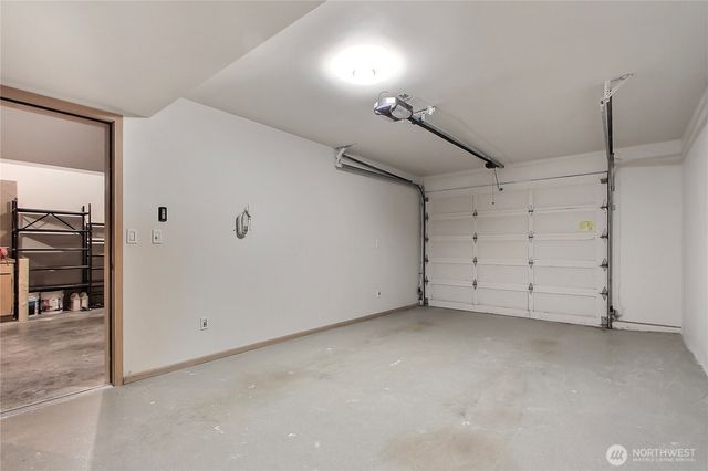 19749 53rd Avenue NE, Lake Forest Park, WA 98155