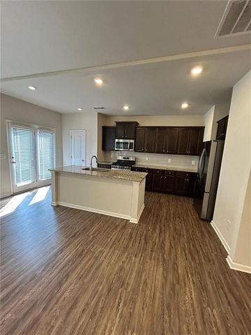 128 Briarwood Drive E, Dawsonville, GA 30534