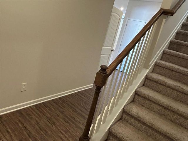 128 Briarwood Drive E, Dawsonville, GA 30534