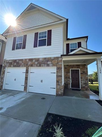 128 Briarwood Drive E, Dawsonville, GA 30534