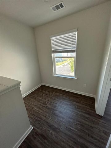128 Briarwood Drive E, Dawsonville, GA 30534