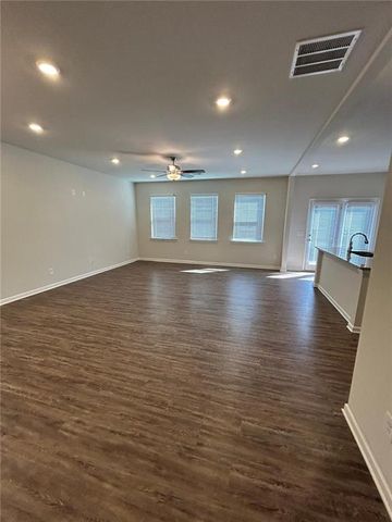 128 Briarwood Drive E, Dawsonville, GA 30534